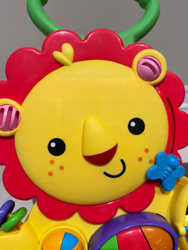 Fisher-Price Musical Lion Walker – Great Condition! in Toys in Ottawa - Image 6