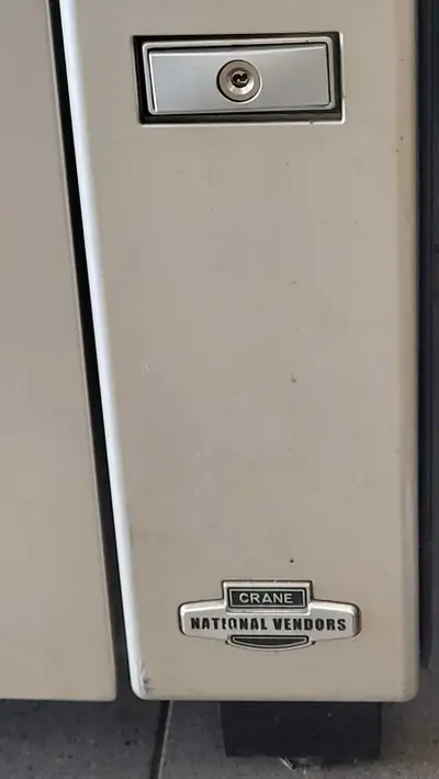 Room available for rent Short term 4month or Long term Now showing Must be clean neat tidy-No stinky...