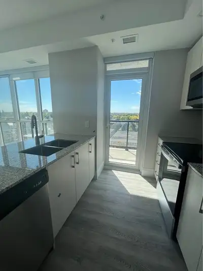 Master bedroom, ensuite bathroom rental available in Kitchener