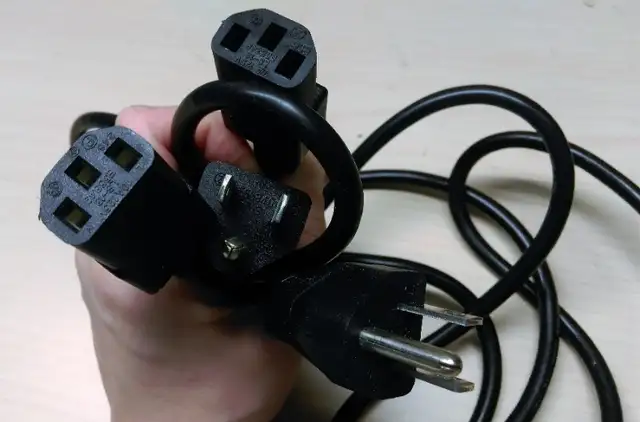 Laptop Power Cord in Laptop Accessories in Markham / York Region - Image 2