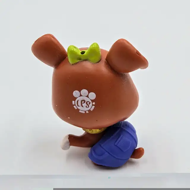 Littlest Pet Shop Nola McTwist #262 Boxer Dog Skate Park Playset in Toys & Games in Strathcona County - Image 5