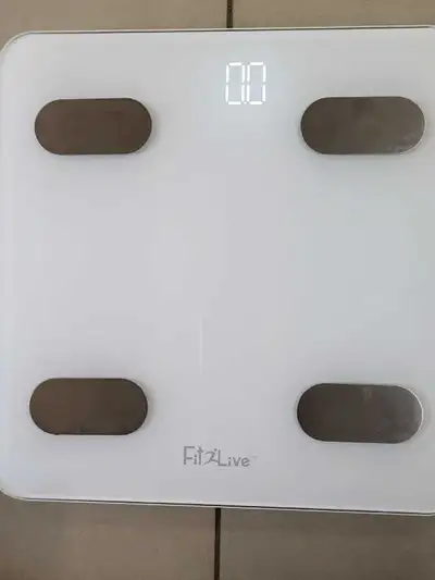 Fit2Live Bluetooth Smart Body Fat Scale with USB Rechargeable, View more