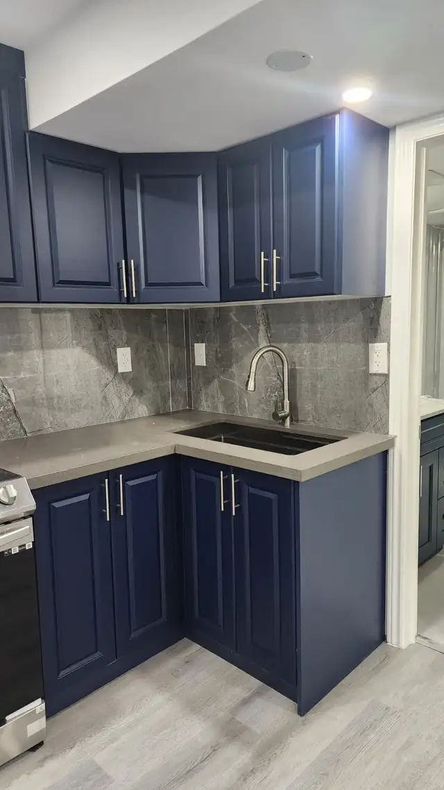 2 Bedroom Basement for Rent in Room Rentals & Roommates in Oakville / Halton Region - Image 4