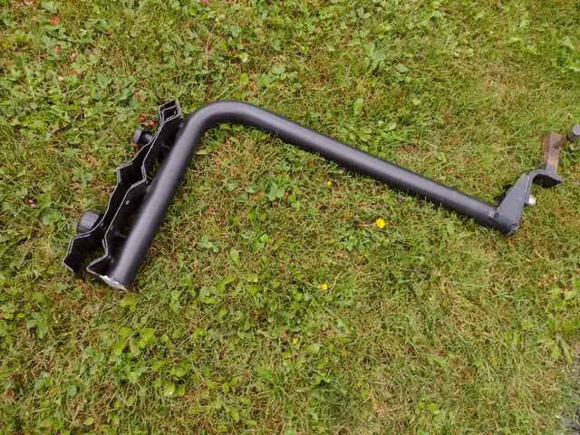 Support 3 vélos, avec verrou in Clothing, Shoes & Accessories in Lévis - Image 2