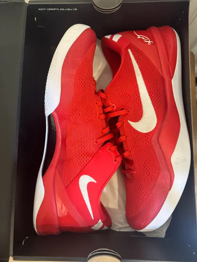 Kobe 8 Protro in Men's Shoes in Mississauga / Peel Region - Image 2