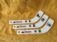 Molson Canadian / NHL - Twist Off Hockey Stick bottle Openers