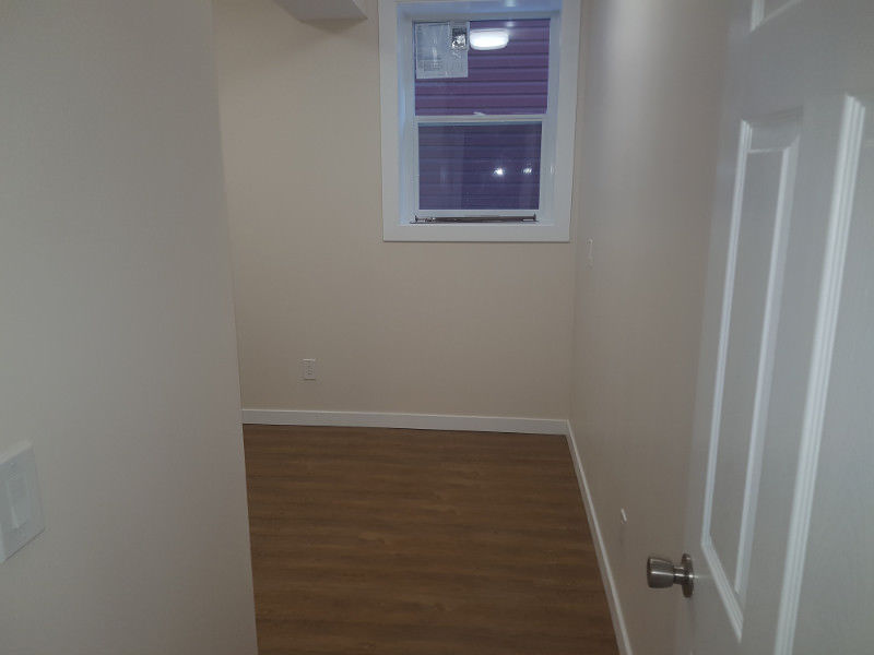 ✨ Bright & Clean Furnished Walk-Out Basement Suite – Nolan Hill 4