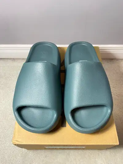 Adidas Yeezy Slides Slate Marine - sz 8/9, View more