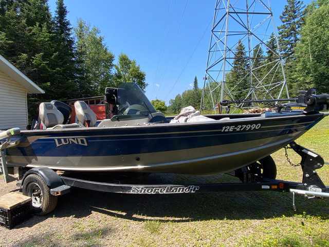 17 ‘ Lund Boat + 115 Merc + trolling m + Garmin ++ in Water Sports in Thunder Bay - Image 2