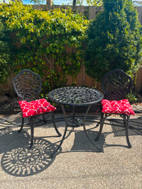 Outdoor set of table and chairs