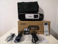 New Epson Full HD 1080p Home theatre Wireless Projector 3400 lum