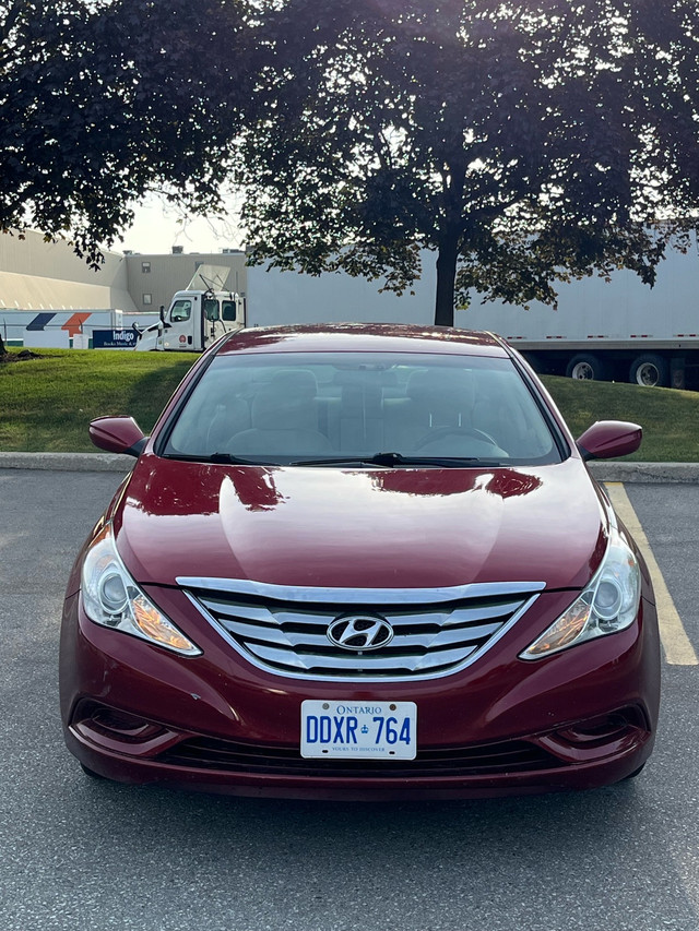 Hyundai Sonata in Cars & Trucks in St. Catharines