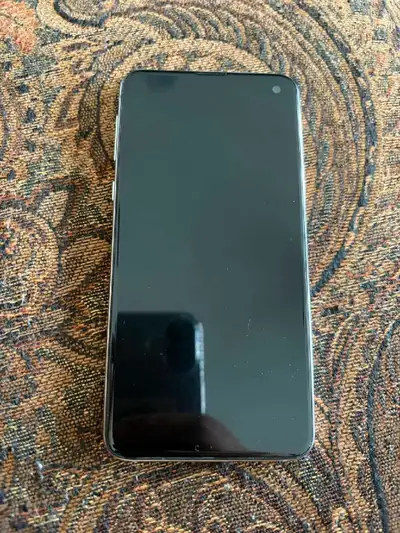 Samsung s10e , View more