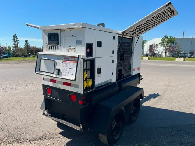 Generac 45 KW / 55 KVA MMG55 Used Tow Behind Diesel Generator in Other in Saskatoon - Image 5