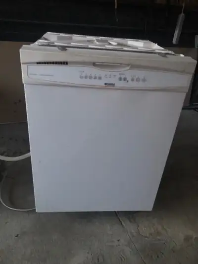 This Maytag dishwasher is available for pickup and is in used condition. Despite being used, it offe...