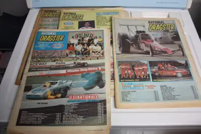 31 issues of National Dragster from all years. 1975(4), 1976(5), 1977(3), 1981(4), 1982(4), 1983(2),...