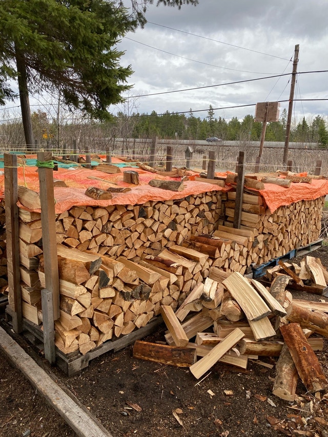 Bags and cords dry firewood Fireplace & Firewood Sudbury Kijiji
