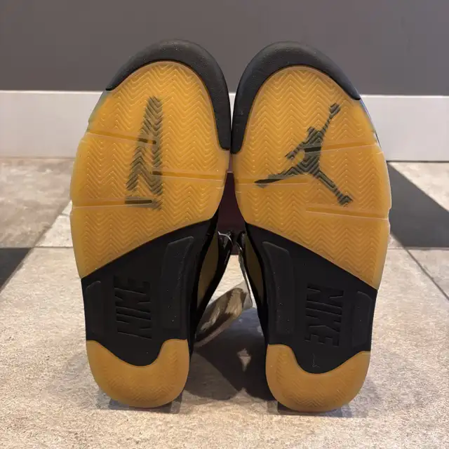 Nike Air Jordan Retro 5 A Ma Maniere Brand New In Box Size 13 in Men's Shoes in City of Montréal - Image 7