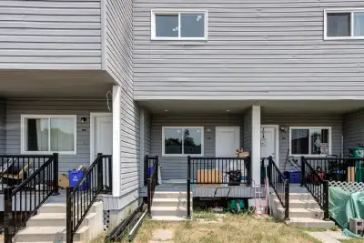 4 Bedroom Townhouse for Rent in Sudbury, View more