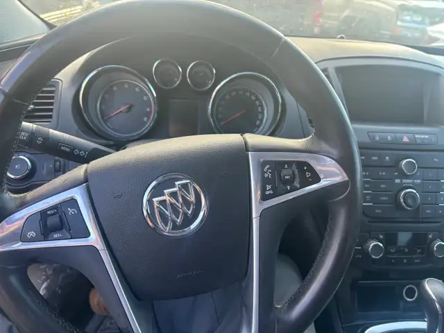 Buick regal 2011605033019139706883