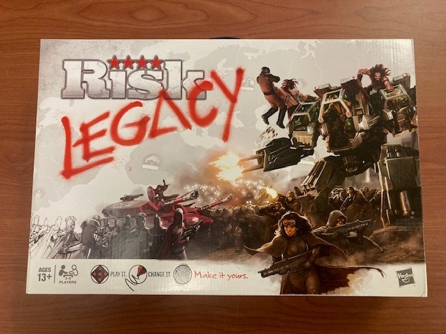 Risk Legacy: Hasbro (2011) in Toys & Games in City of Montréal - Image 2