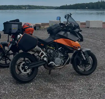 Spring sale or trade// Selling my 2010 KTM 990 Supermoto T – the ultimate street with touring comfor...