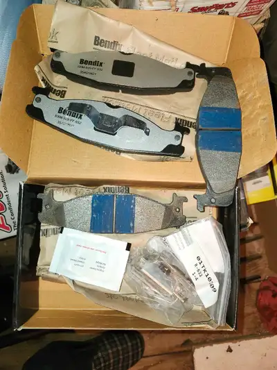 Fits 1992-1996 (may fit other years also) F150 RWD. Bendix severe duty semi metallic brake pads (fro...