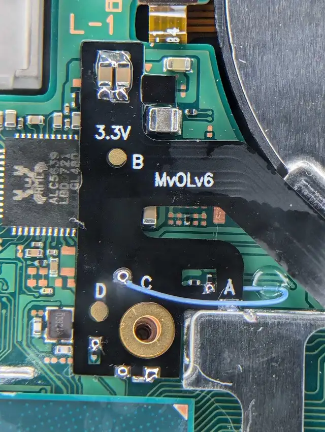 Nintendo Switch Modchip rp2040 install63882168516353121