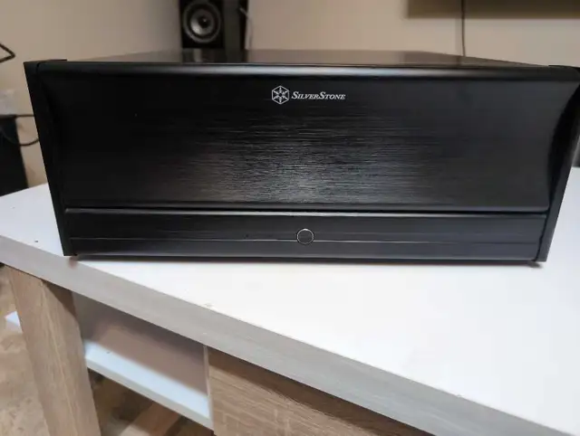 Silverstone HTPC Case in Desktop Computers in Edmonton - Image 2