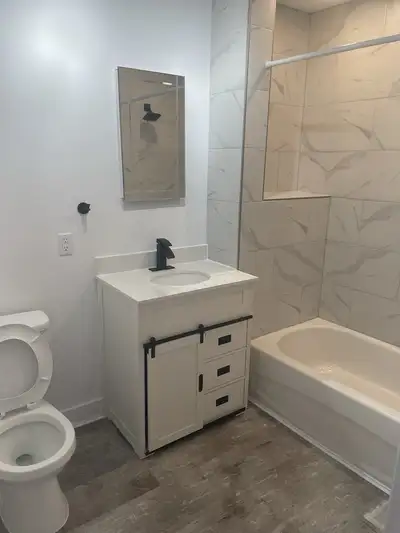 Bonjour j’ai un beau 5 1/2 tout renover à Verdun sur la rue bannantyne au deuxième étages je demande...