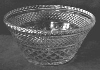 Vintage ANCHOR HOCKING WEXFORD Pattern Pressed Glass Bowl