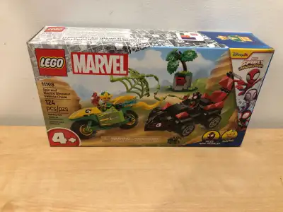 LEGO Marvel set 11198 Spin and Electro Dinosaur Vehicle Chase, View more
