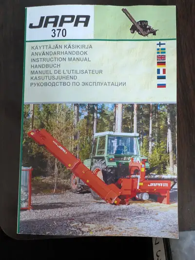 **Price Reduced** - Like new wood processor (1 log put through it). Bought in 2006. -PTO driven, - s...
