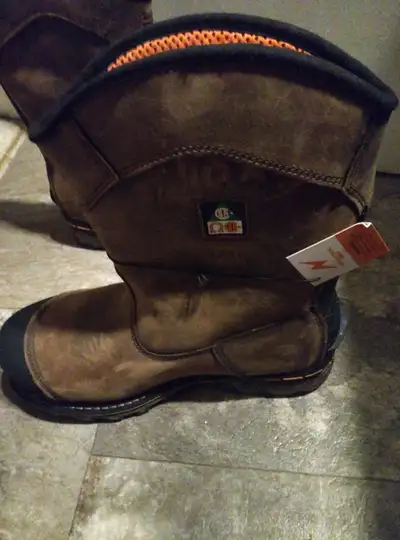 Brand new never been worn timberland men's work boot, View more