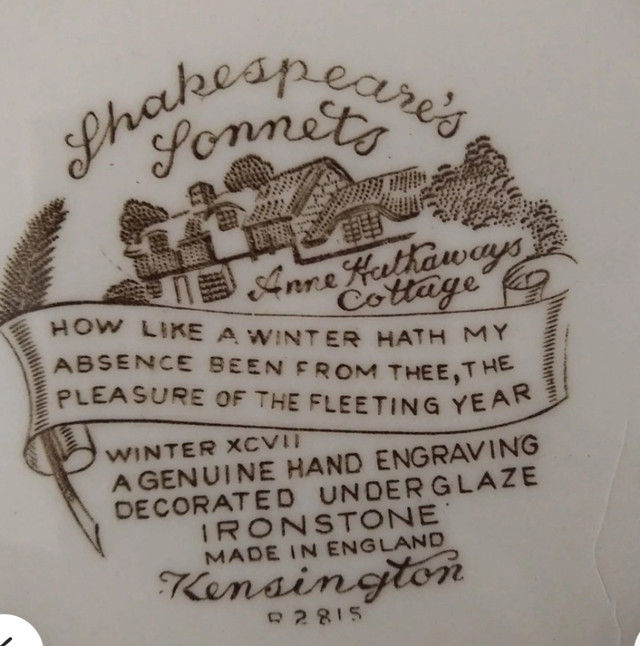 ANTIQUE Winter Xmas Sonnet V Collection Dinner Plate in Arts & Collectibles in Kingston - Image 2