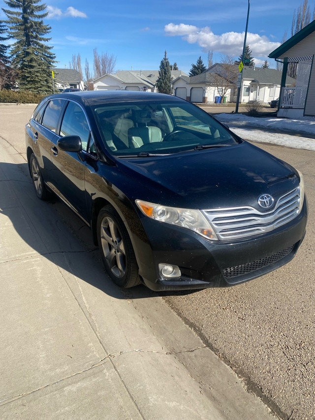 2009 Toyota Venza AWD  in Cars & Trucks in Red Deer - Image 3