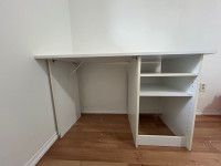 Desk (white EUC)