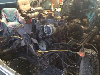 Diesel engine,700R4 transmission, transfer case and front differential . Can’t guarantee the conditi...