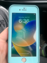 iPhone 8 in excellent condition 