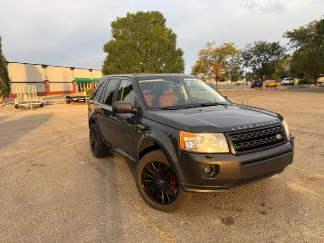 2012 Land Rover 
