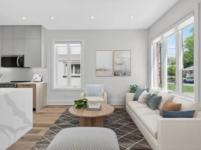 2 Bed, 2 Bath Apartment - 28 Norcross Road, Unit 3 in Long Term Rentals in City of Toronto - Image 6