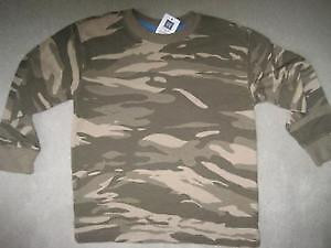 BRAND NEW (tags on) - GAP CAMOUFLAGE SHIRT SIze S 6/7 in Toys & Games in Hamilton
