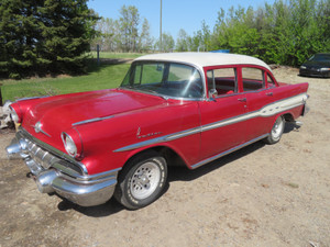 1957 pontiac