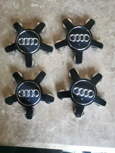 Audi Back wheel center cap for OEM rims only Part # 4F0-601-165N Audi A3, A4, A5, A6, A7, A8, Q3 Q4...
