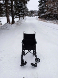 Portable wheelchair 