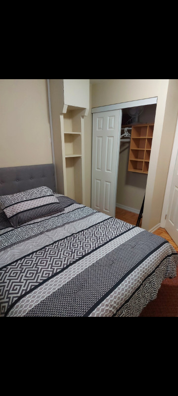 ROOM FOR RENT PORT ELGIN in Room Rentals & Roommates in Owen Sound