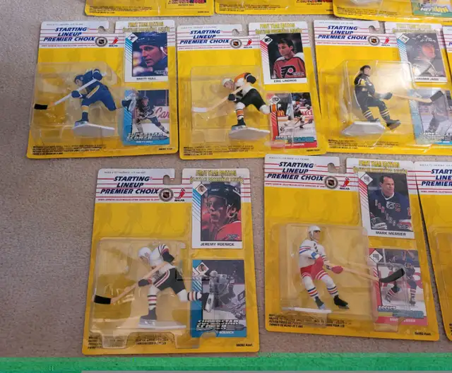 1993 Starting Lineup NHL Hockey Lot of 11 New Figures in Arts & Collectibles in Markham / York Region - Image 6