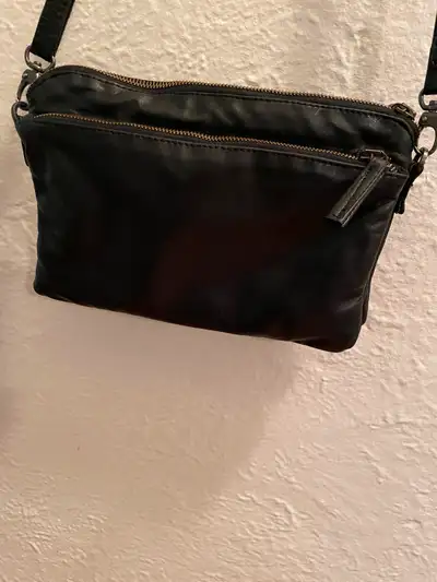 Sac fait par couturier professionnel! Comme vous pouvez voir, le sac est impeccable, solide, il va d...