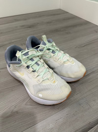 Nike react running shoes 