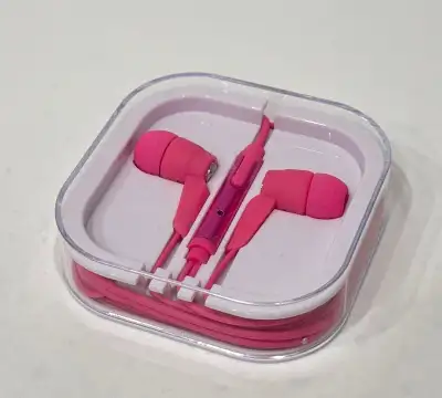 Earbuds Headphones Generic, new, View more